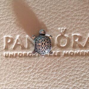 Pandora Sea Turtle Charm